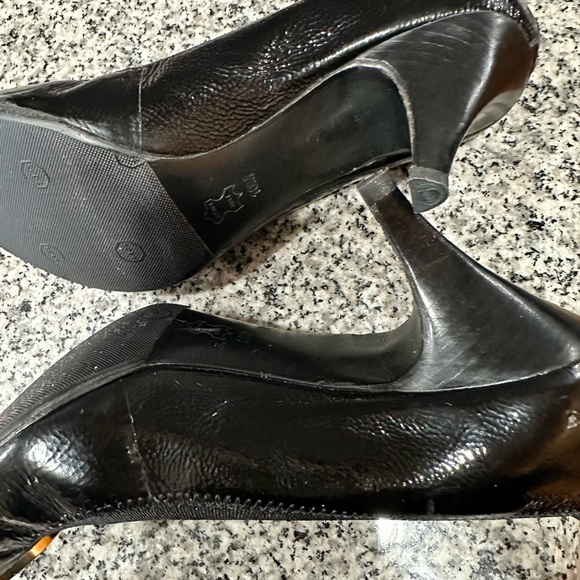 Tory Burch heel - Picture 2 of 5